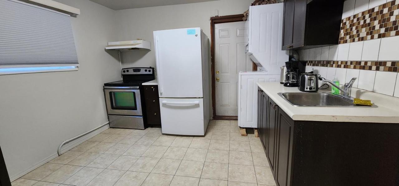 Chesskings Guest House - Unit 1 Winnipeg Extérieur photo